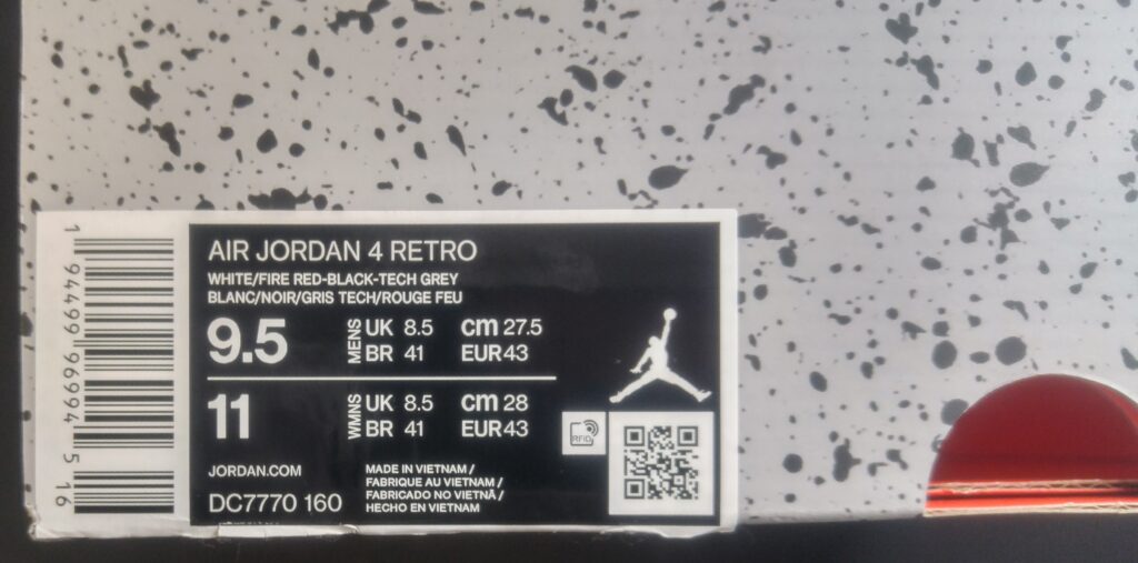 Air Jordan 4 Fire boxtag
